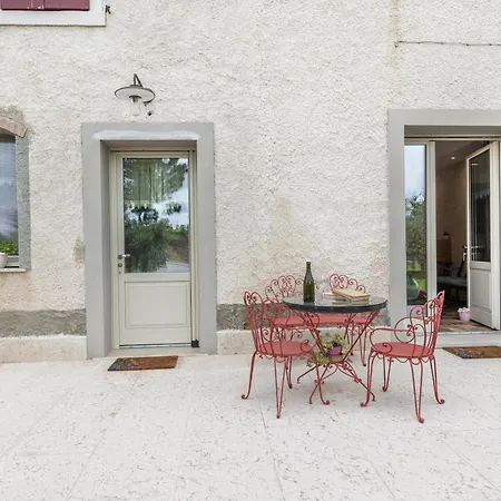Country Agritur Tenuta Corte Tese 2 Апартаменты *